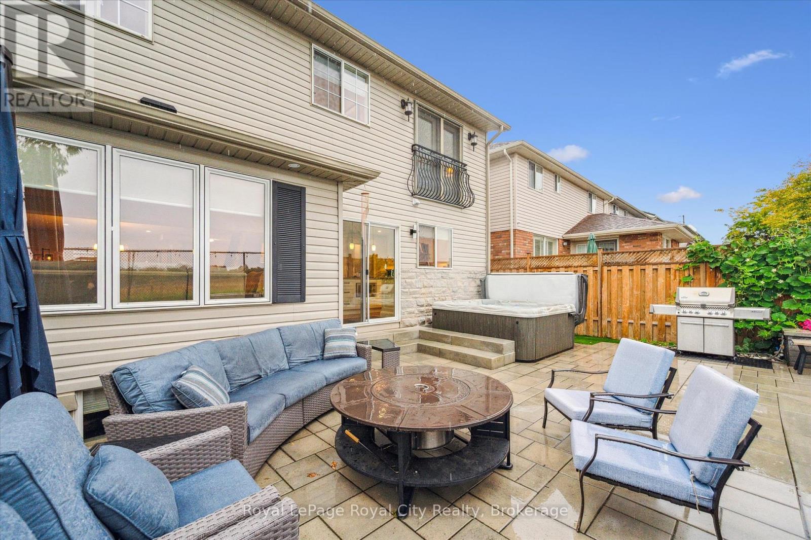 47 Norton Drive, Guelph, Ontario  N1E 7K9 - Photo 22 - X12476291