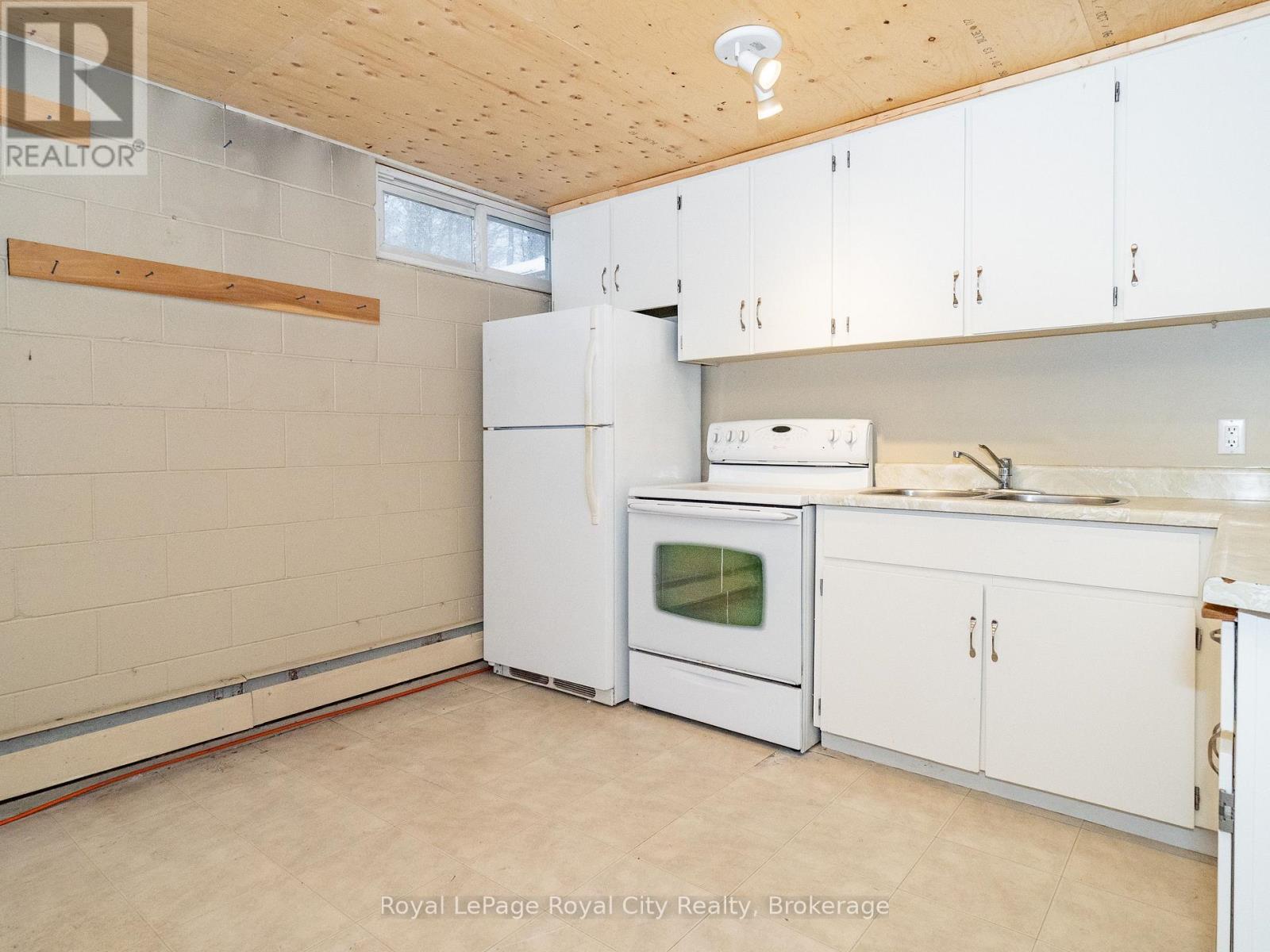 5 William Street, Bracebridge, Ontario  P1L 0A1 - Photo 21 - X12476295