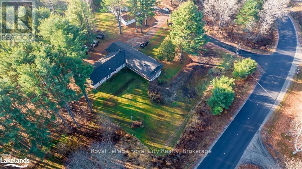 5 William Street, Bracebridge, Ontario  P1L 0A1 - Photo 8 - X12476295