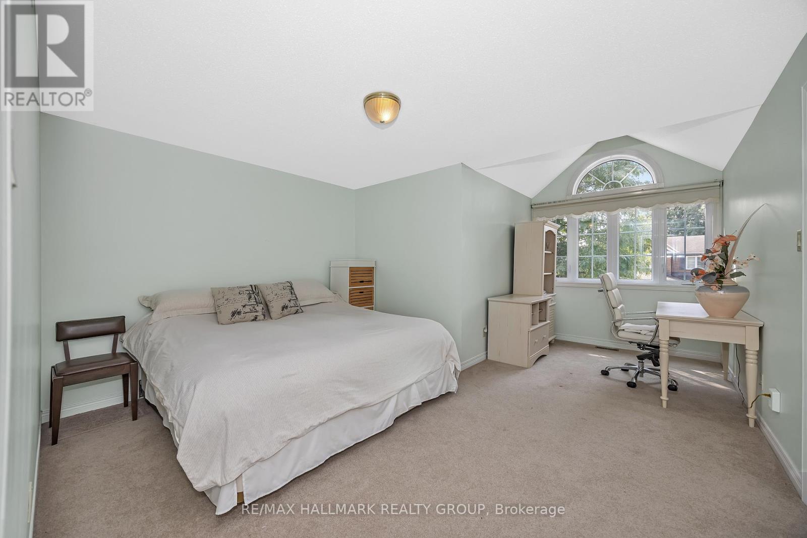1725 Autumn Ridge Drive, Ottawa, Ontario  K1C 6Z1 - Photo 31 - X12476273
