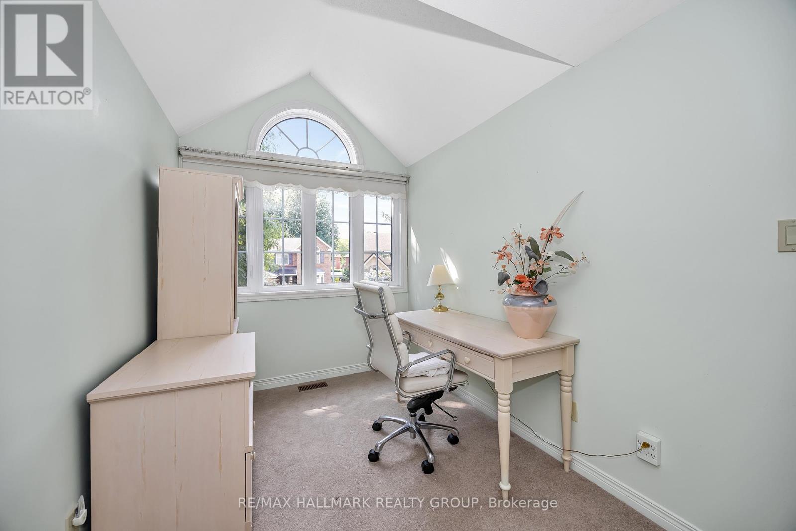 1725 Autumn Ridge Drive, Ottawa, Ontario  K1C 6Z1 - Photo 32 - X12476273