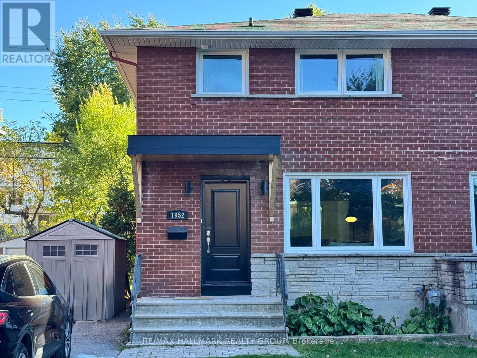 1952 BROMLEY ROAD, Ottawa, Ontario