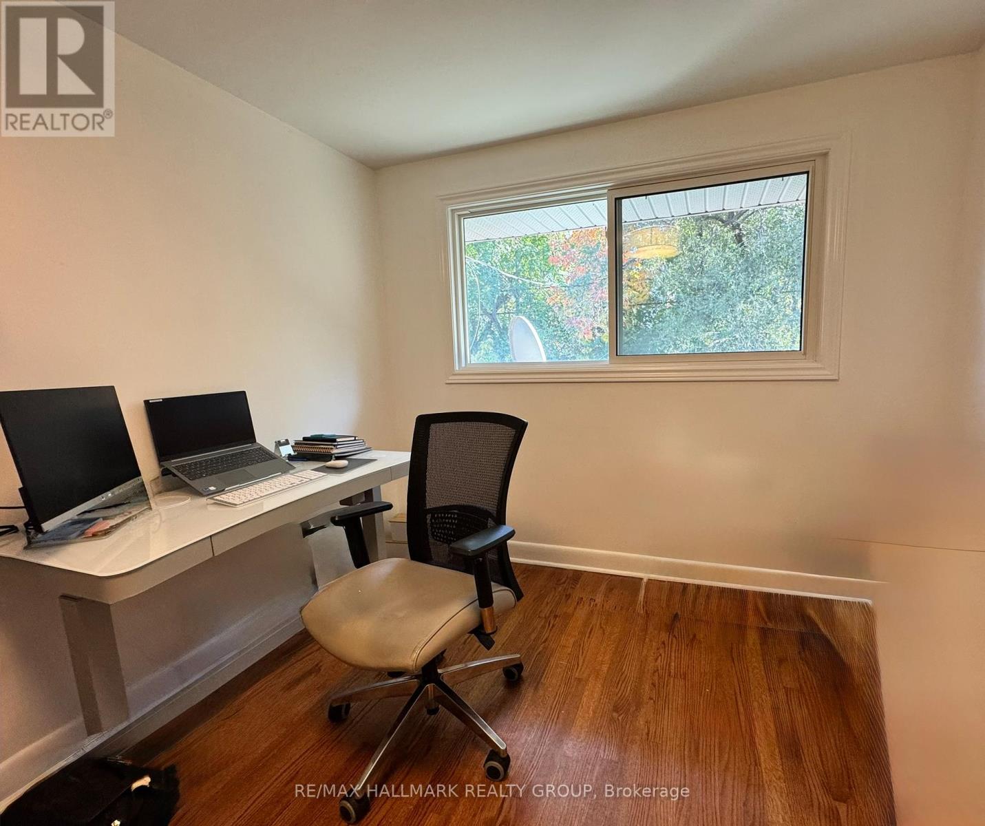1952 Bromley Road, Ottawa, Ontario  K2A 1C2 - Photo 14 - X12476280