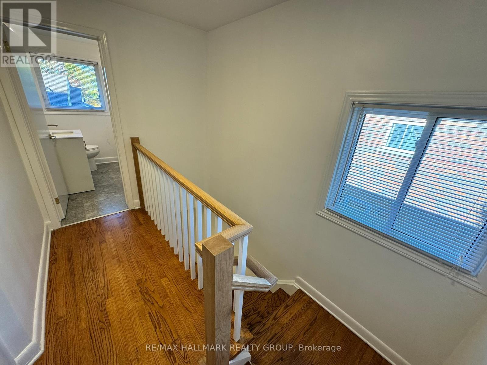 1952 Bromley Road, Ottawa, Ontario  K2A 1C2 - Photo 16 - X12476280