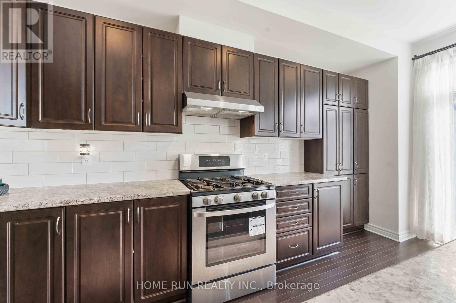 2548 Waterlilly Way, Ottawa, Ontario  K2J 0K6 - Photo 8 - X12476327