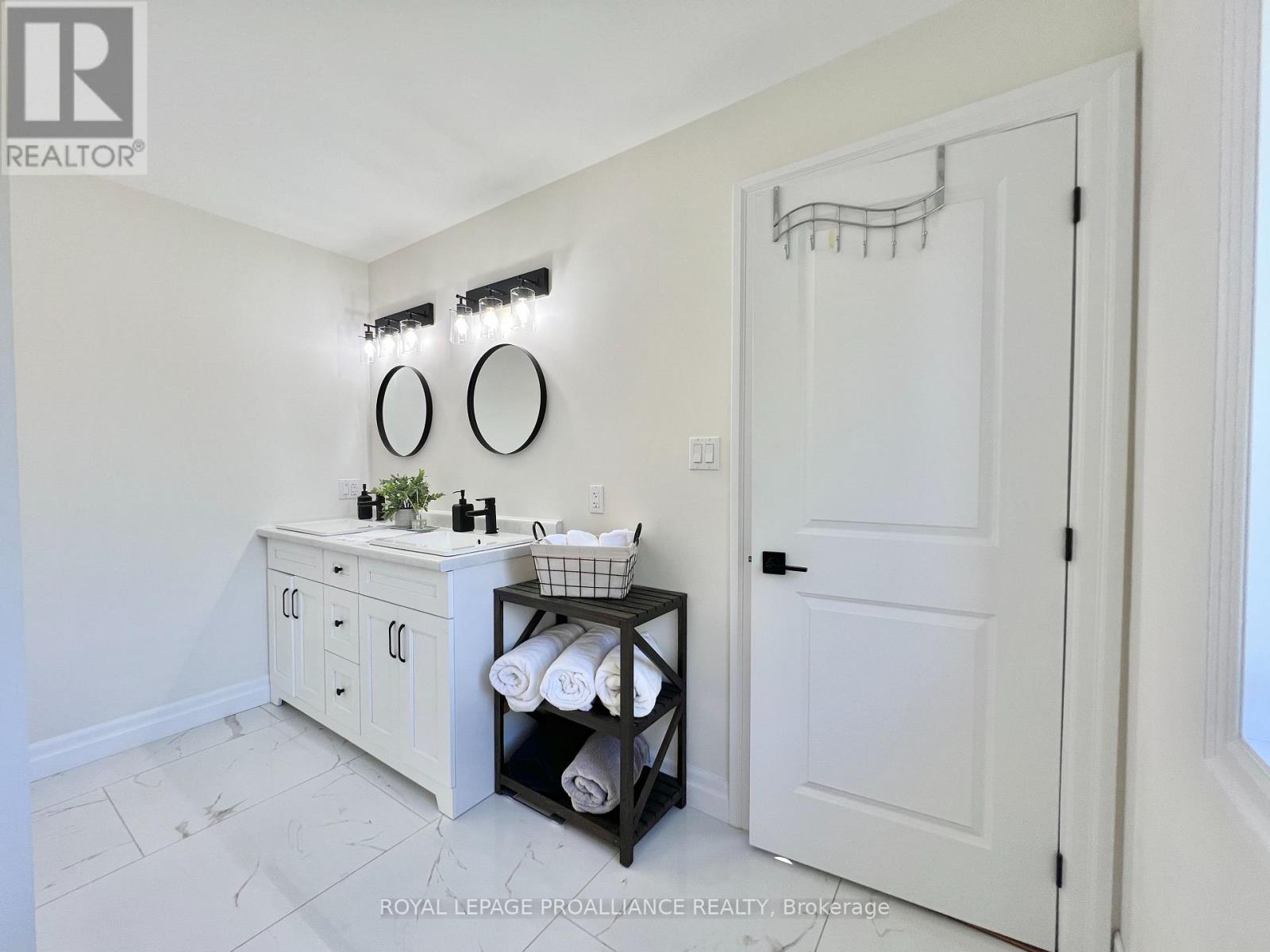 426 Free Road, Quinte West, Ontario  K0K 2C0 - Photo 22 - X12364475