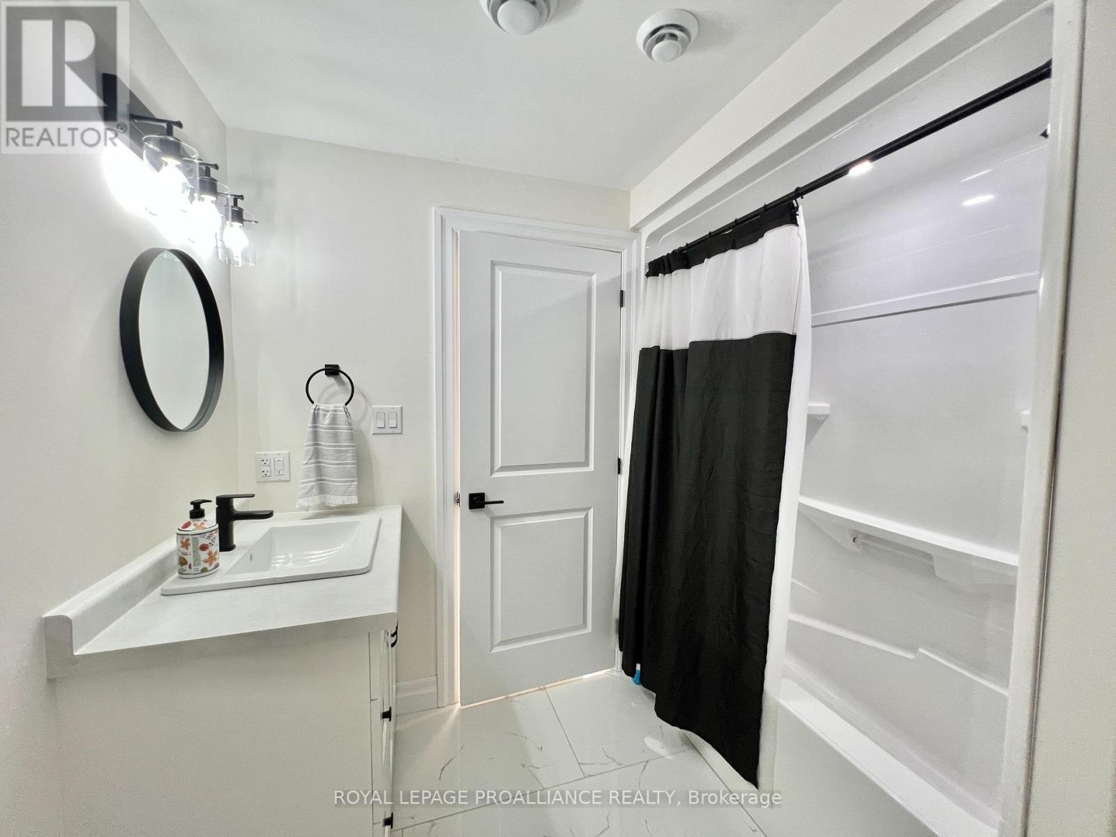 426 Free Road, Quinte West, Ontario  K0K 2C0 - Photo 35 - X12364475