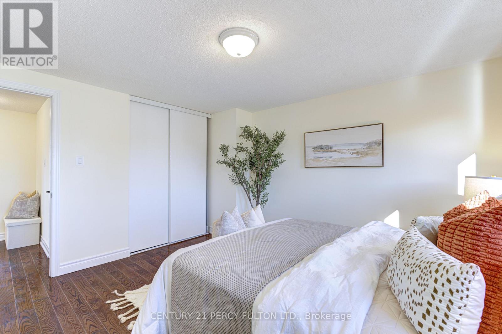 105 Clements Road W, Ajax (South West), Ontario  L1S 4H4 - Photo 25 - E12475991
