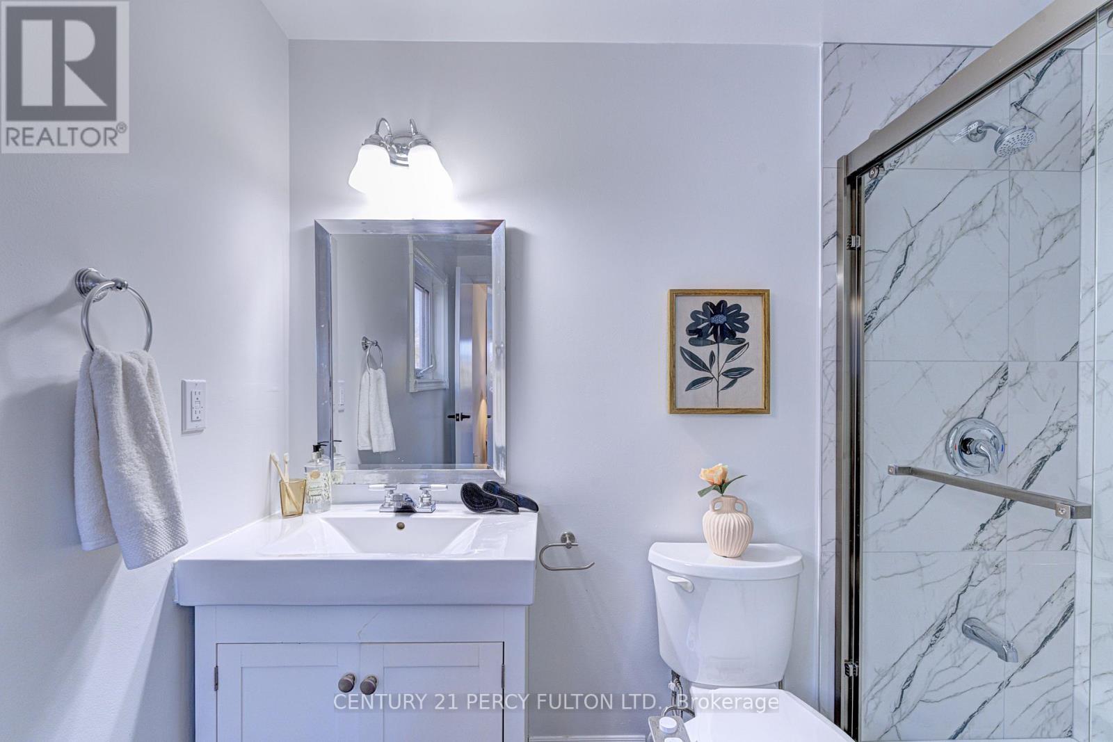 105 Clements Road W, Ajax (South West), Ontario  L1S 4H4 - Photo 38 - E12475991