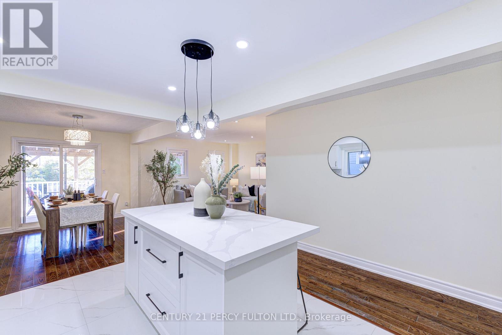 105 Clements Road W, Ajax (South West), Ontario  L1S 4H4 - Photo 7 - E12475991