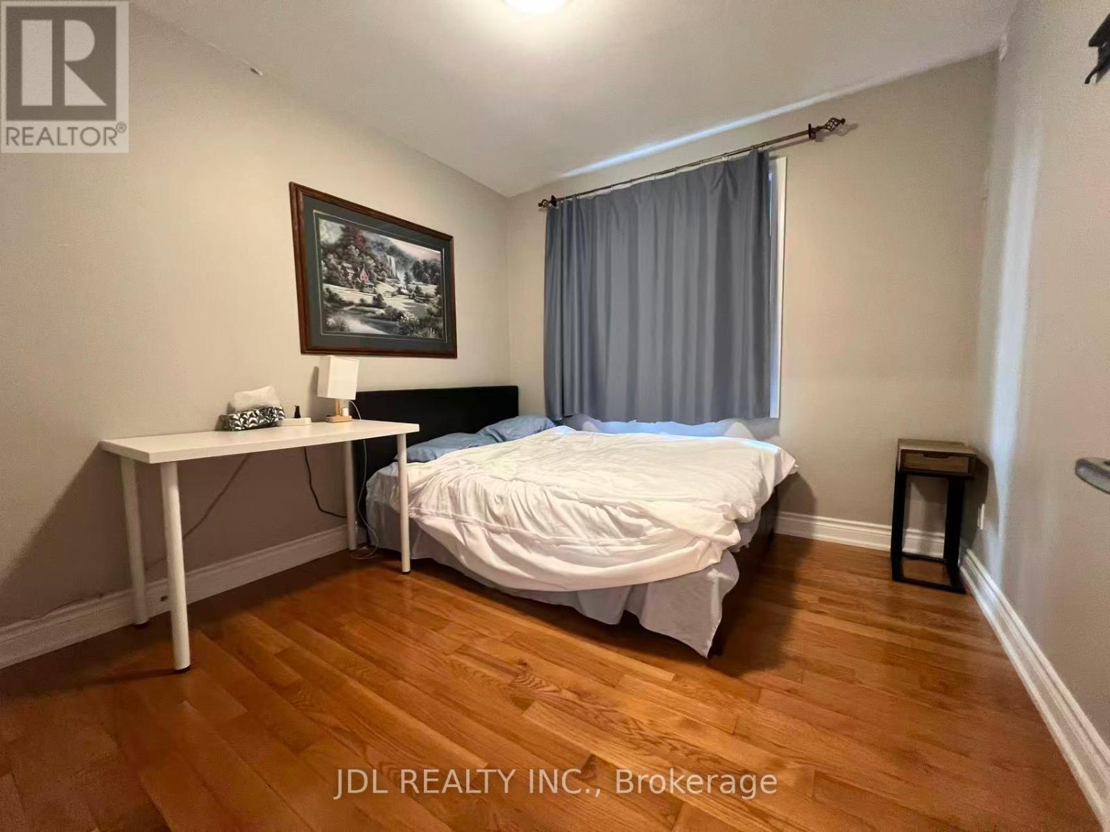 15 Summerglade Drive, Toronto (Agincourt South-Malvern West), Ontario  M1S 1W8 - Photo 11 - E12476051