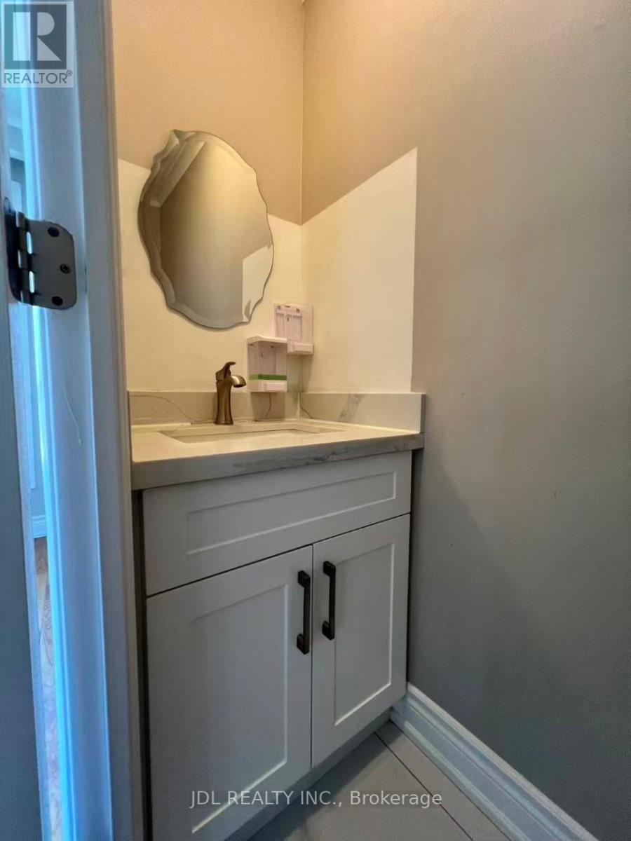 15 Summerglade Drive, Toronto (Agincourt South-Malvern West), Ontario  M1S 1W8 - Photo 12 - E12476051