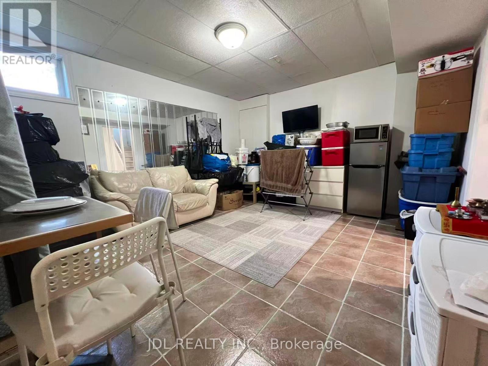 15 Summerglade Drive, Toronto (Agincourt South-Malvern West), Ontario  M1S 1W8 - Photo 21 - E12476051