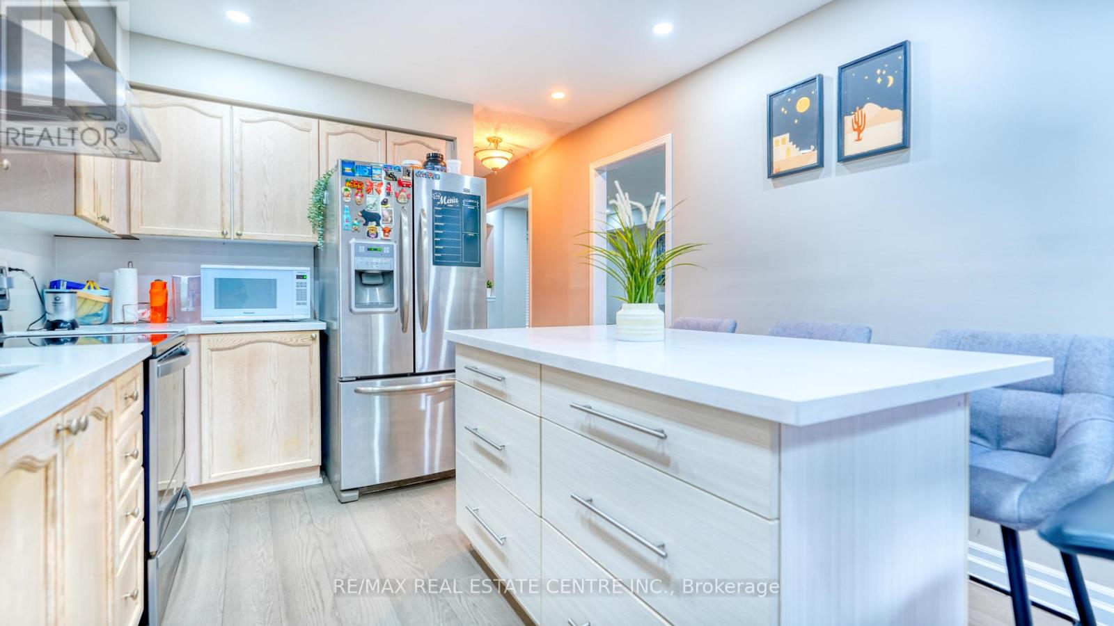 37 Shenandoah Drive, Whitby (Williamsburg), Ontario  L1P 1S9 - Photo 12 - E12476084