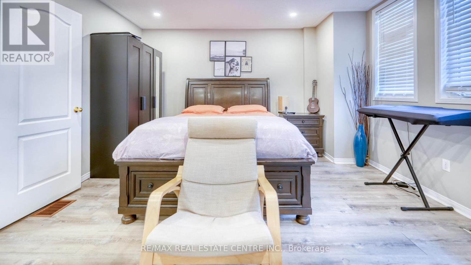 37 Shenandoah Drive, Whitby (Williamsburg), Ontario  L1P 1S9 - Photo 25 - E12476084