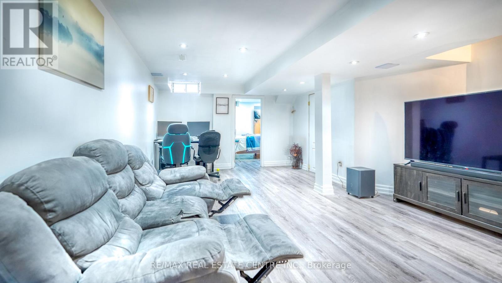 37 Shenandoah Drive, Whitby (Williamsburg), Ontario  L1P 1S9 - Photo 37 - E12476084
