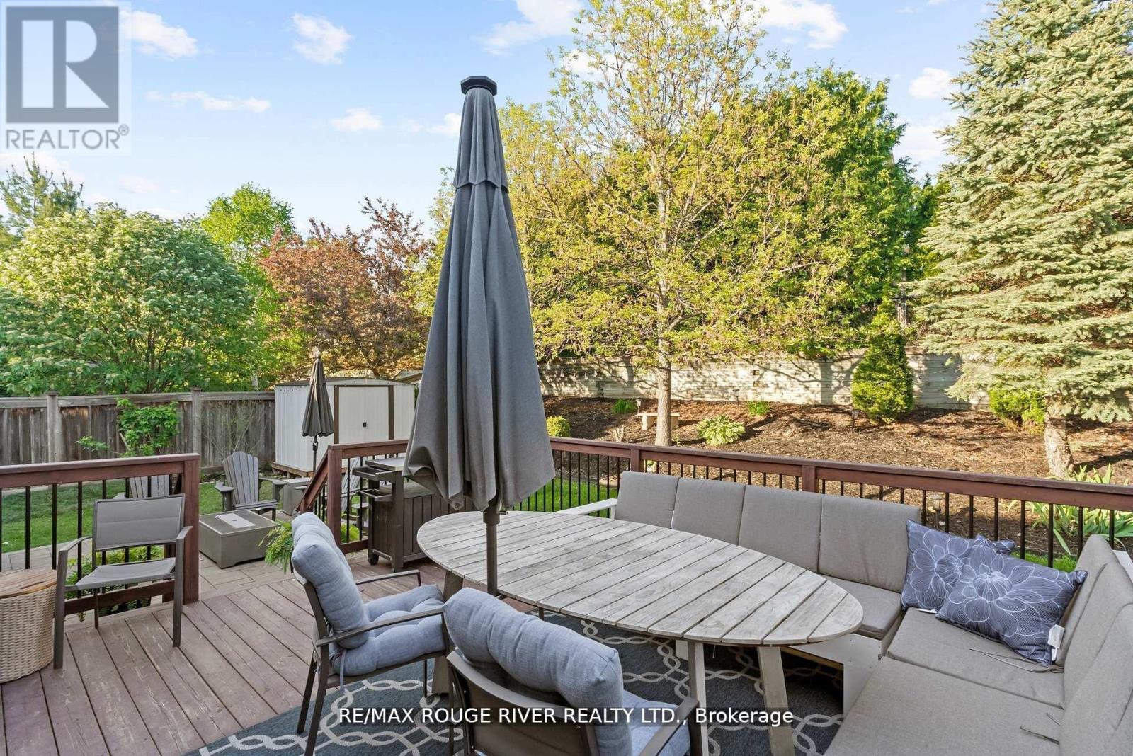 11 Maple Edge Lane, Whitby (Williamsburg), Ontario  L1R 2M9 - Photo 36 - E12476098