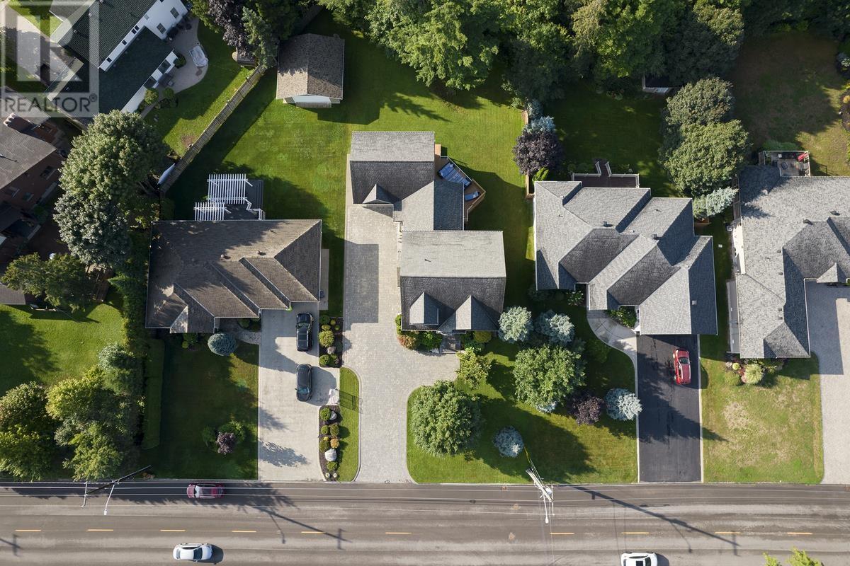 231 Macdonald Ave, Sault Ste. Marie, Ontario  P6B 6L6 - Photo 3 - SM252543