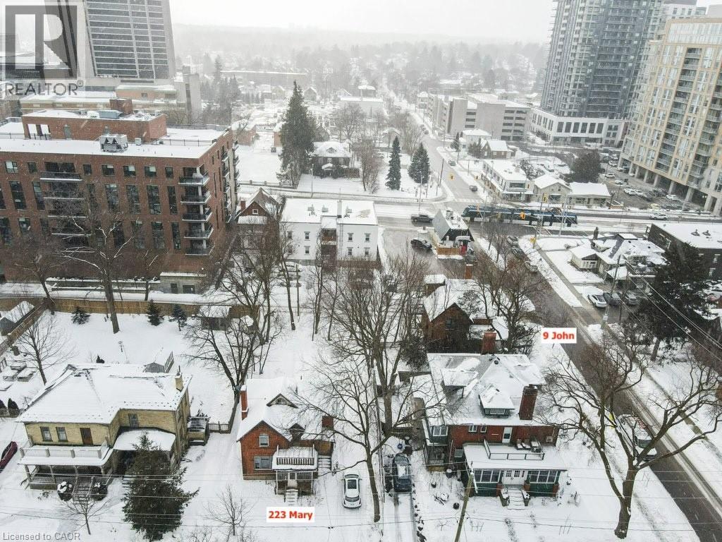 223 Mary Street, Waterloo, Ontario  N2J 1S3 - Photo 3 - 40692640