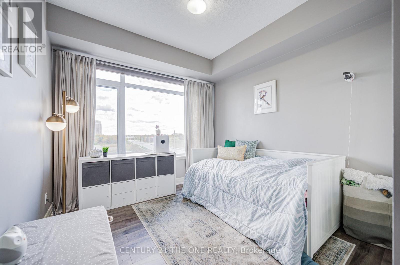 304f - 8130 Birchmount Road, Markham (Unionville), Ontario  L6G 0E4 - Photo 5 - N12476059