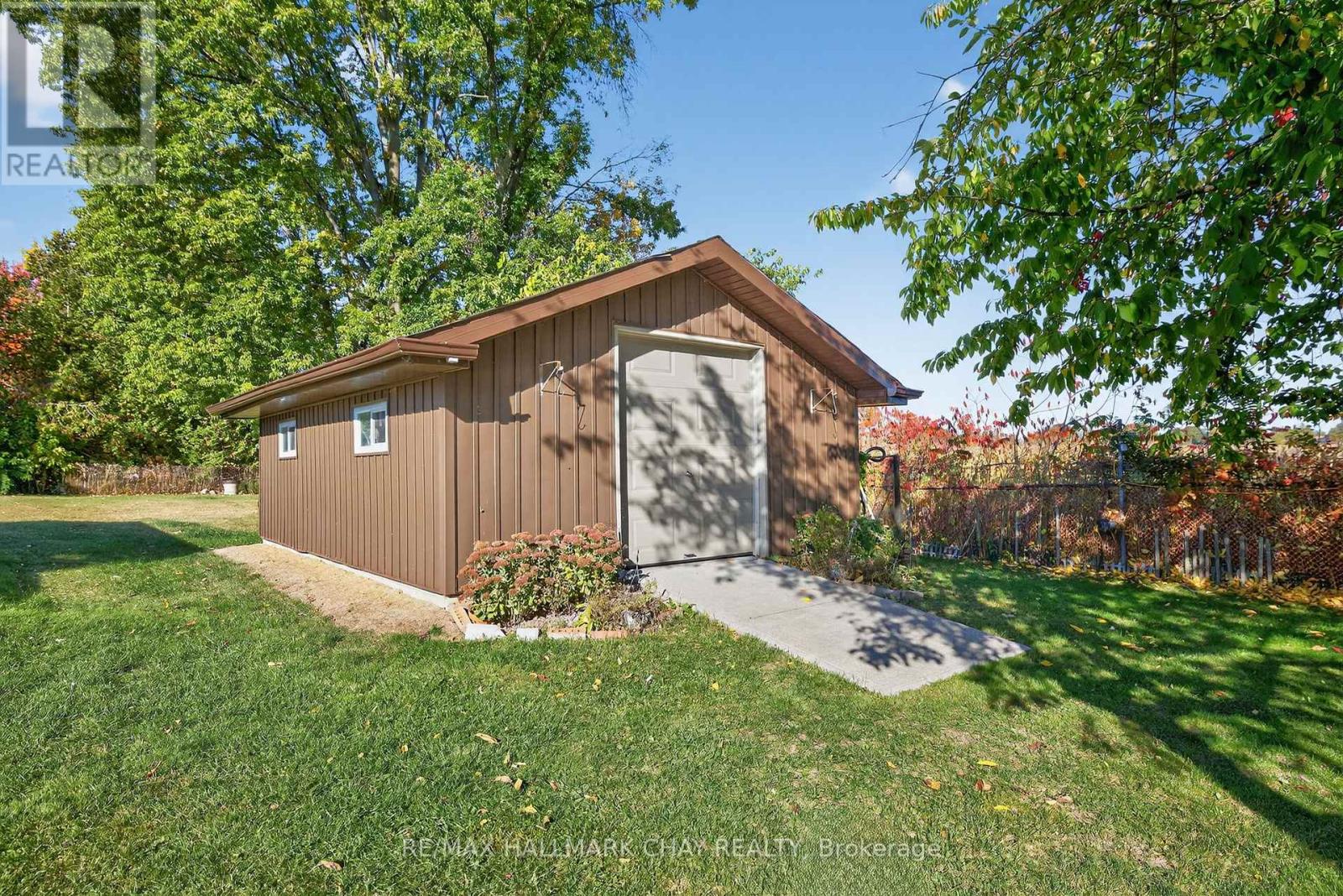 39 Highfield Crescent, Georgina (Historic Lakeshore Communities), Ontario  L4P 3C8 - Photo 42 - N12476097