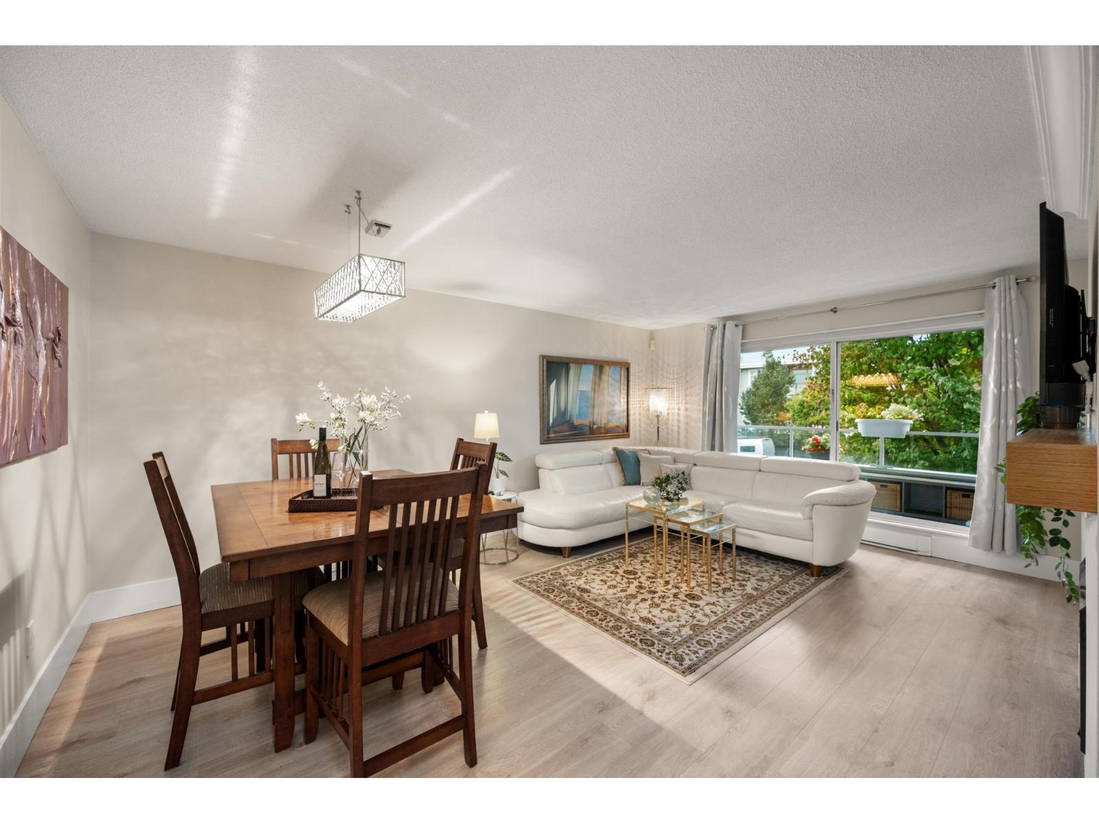 105 1354 Winter Street, White Rock, British Columbia  V4B 3Y1 - Photo 5 - R3060590