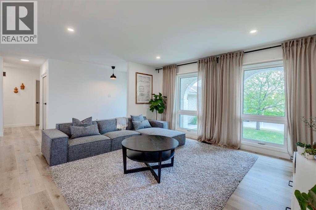 1240 Mapleglade Crescent Se, Calgary, Alberta  T2J 2H3 - Photo 11 - A2261189