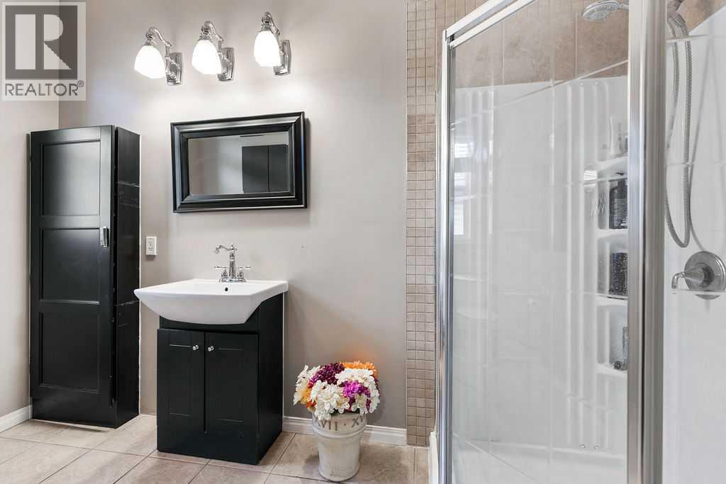 248 Douglas Ridge Green Se, Calgary, Alberta  T2Z 2T4 - Photo 18 - A2265204