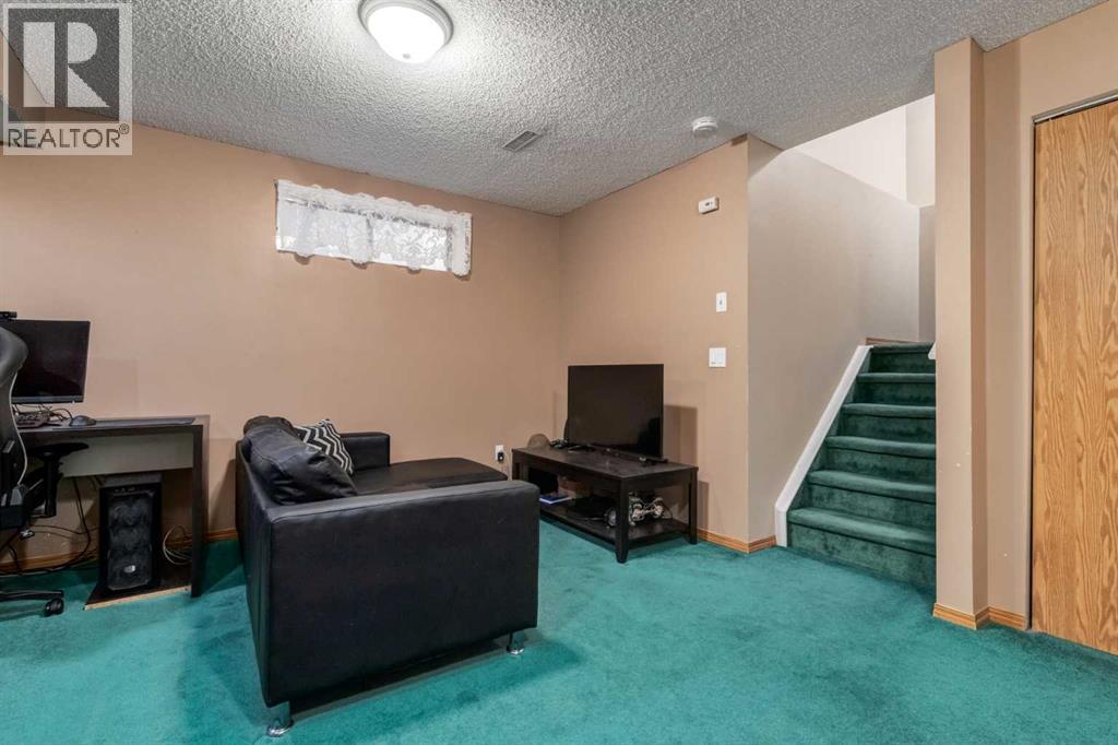 168 Mt Apex Green Se, Calgary, Alberta  T2Z 2V5 - Photo 29 - A2265112