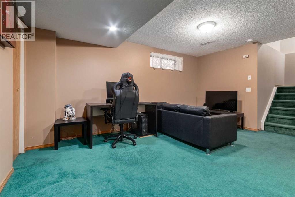 168 Mt Apex Green Se, Calgary, Alberta  T2Z 2V5 - Photo 31 - A2265112
