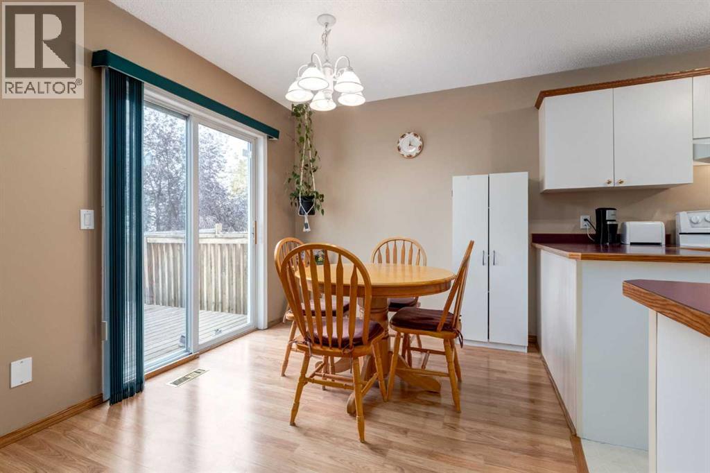 168 Mt Apex Green Se, Calgary, Alberta  T2Z 2V5 - Photo 8 - A2265112