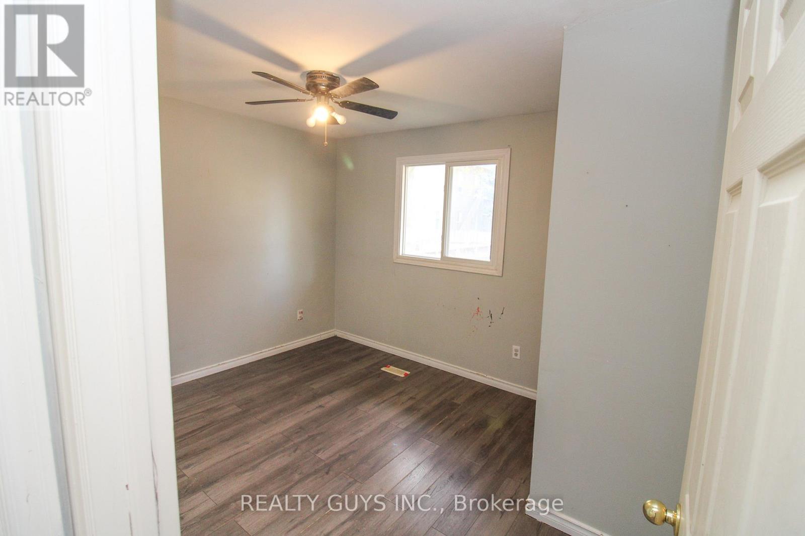 290 Mcfarlane Street, Peterborough, Ontario  K9H 1K4 - Photo 18 - X12476246