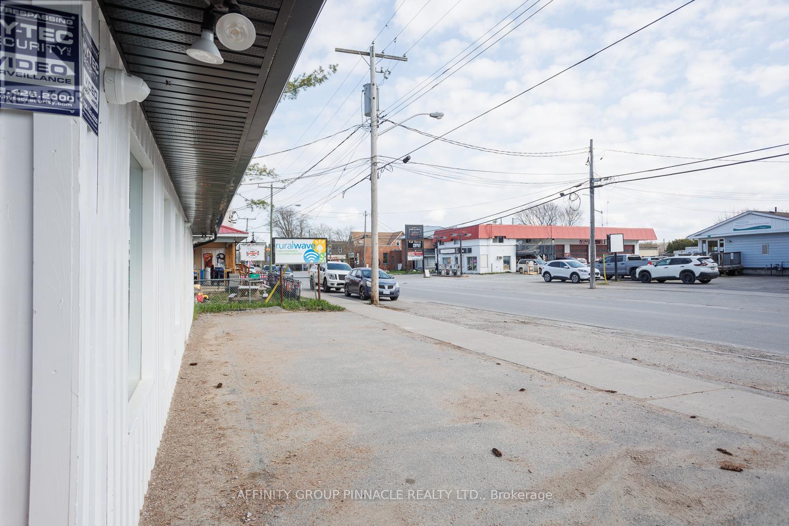 413 Eldon Road, Kawartha Lakes, Ontario  K0M 2C0 - Photo 3 - X12476271