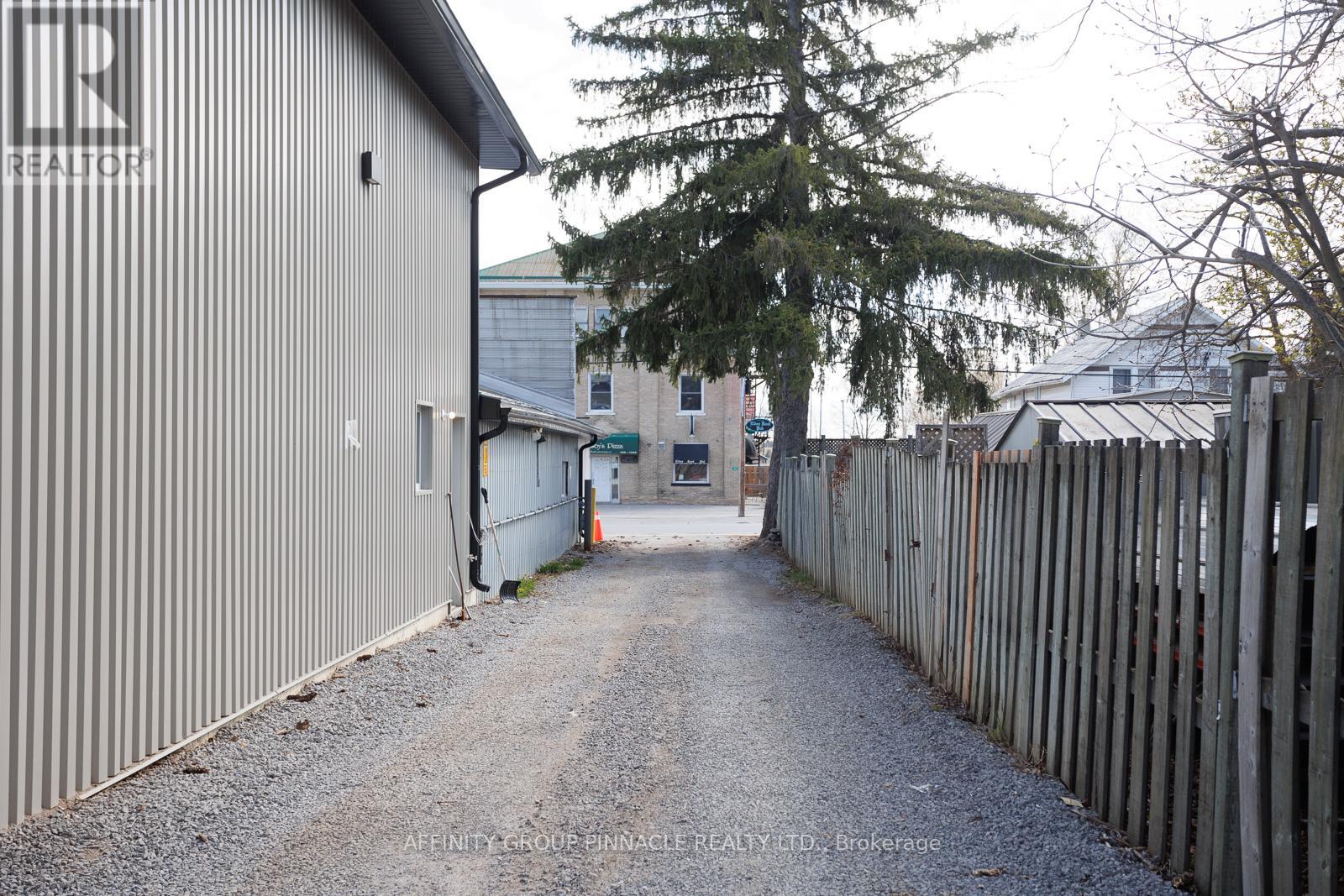 413 Eldon Road, Kawartha Lakes, Ontario  K0M 2C0 - Photo 34 - X12476271