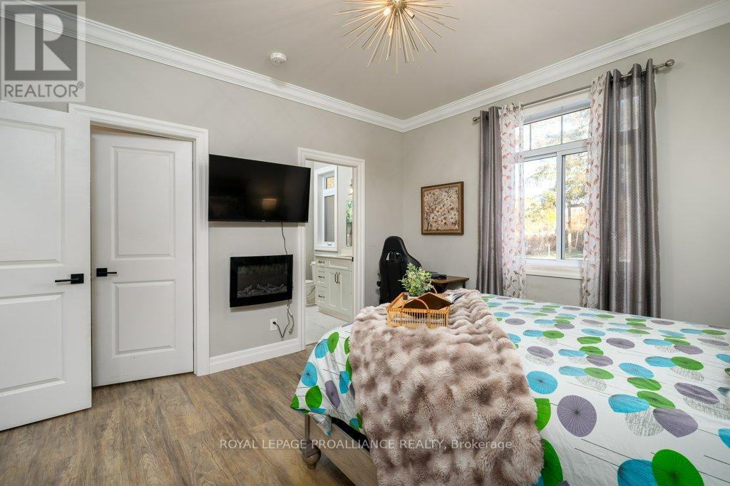 50 Stonegate Crescent, Quinte West, Ontario  K0K 2C0 - Photo 20 - X12476281