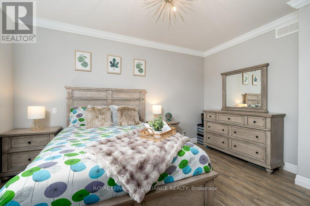 50 Stonegate Crescent, Quinte West, Ontario  K0K 2C0 - Photo 21 - X12476281