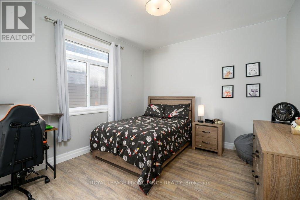 50 Stonegate Crescent, Quinte West, Ontario  K0K 2C0 - Photo 23 - X12476281