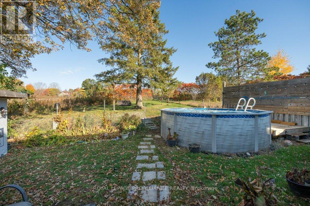 50 Stonegate Crescent, Quinte West, Ontario  K0K 2C0 - Photo 37 - X12476281