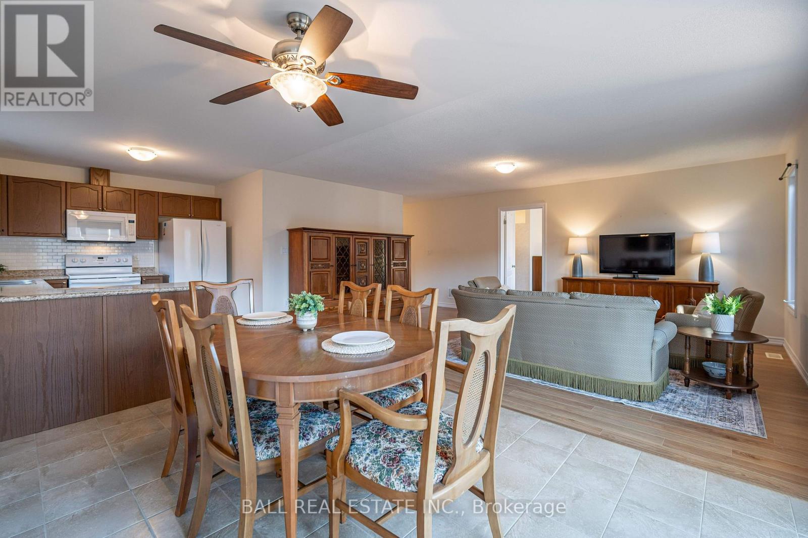 10 Manchester Court, Trent Hills, Ontario  K0L 1Y0 - Photo 12 - X12476323
