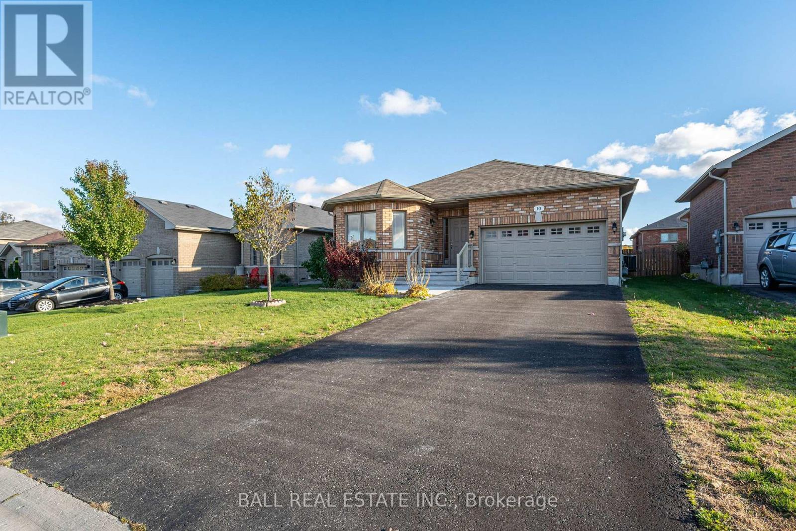 10 Manchester Court, Trent Hills, Ontario  K0L 1Y0 - Photo 2 - X12476323
