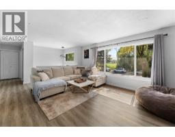 950 Raymer Avenue, kelowna, British Columbia