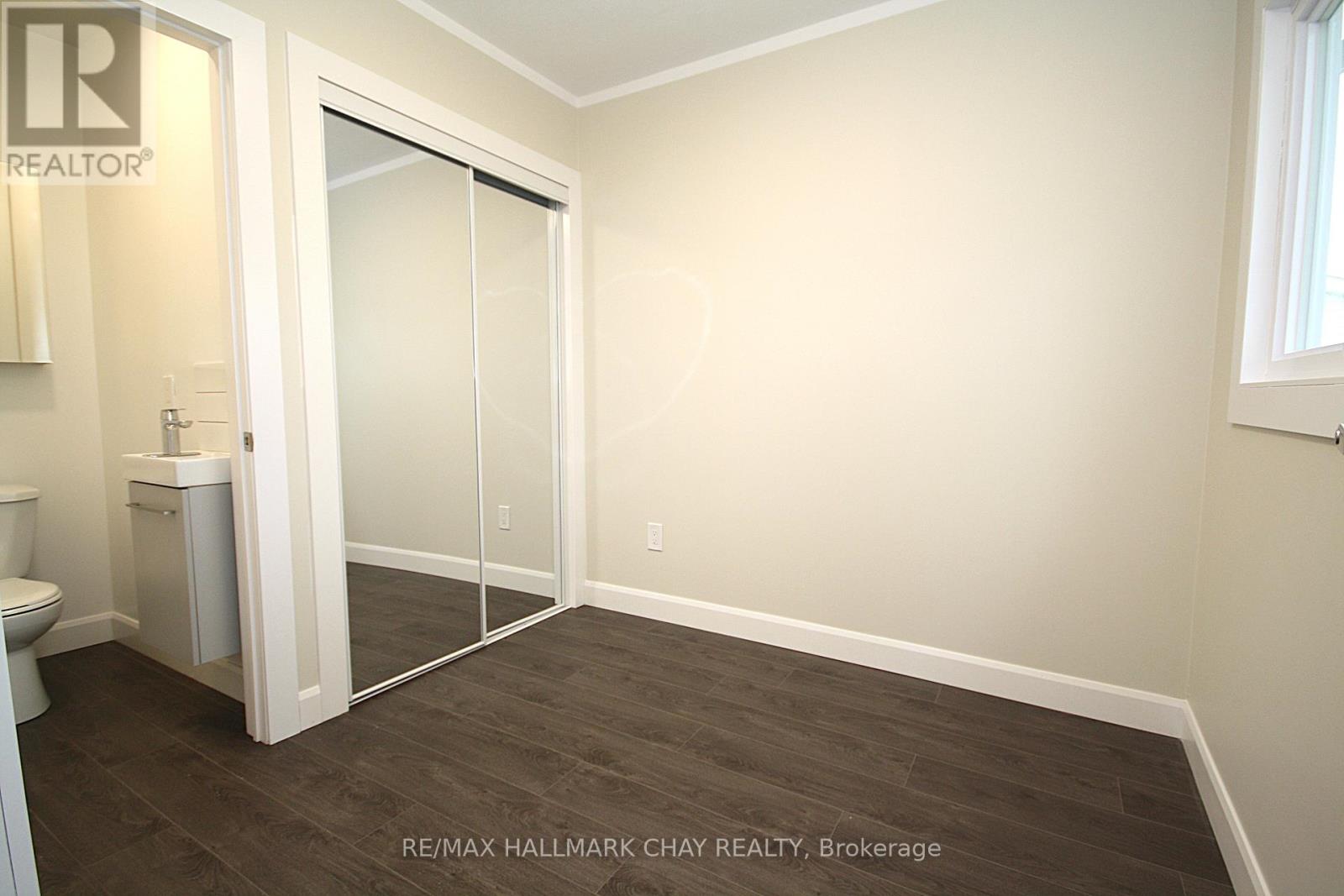 4064 Ash Crescent, Severn, Ontario  L3V 6H4 - Photo 20 - S12476012