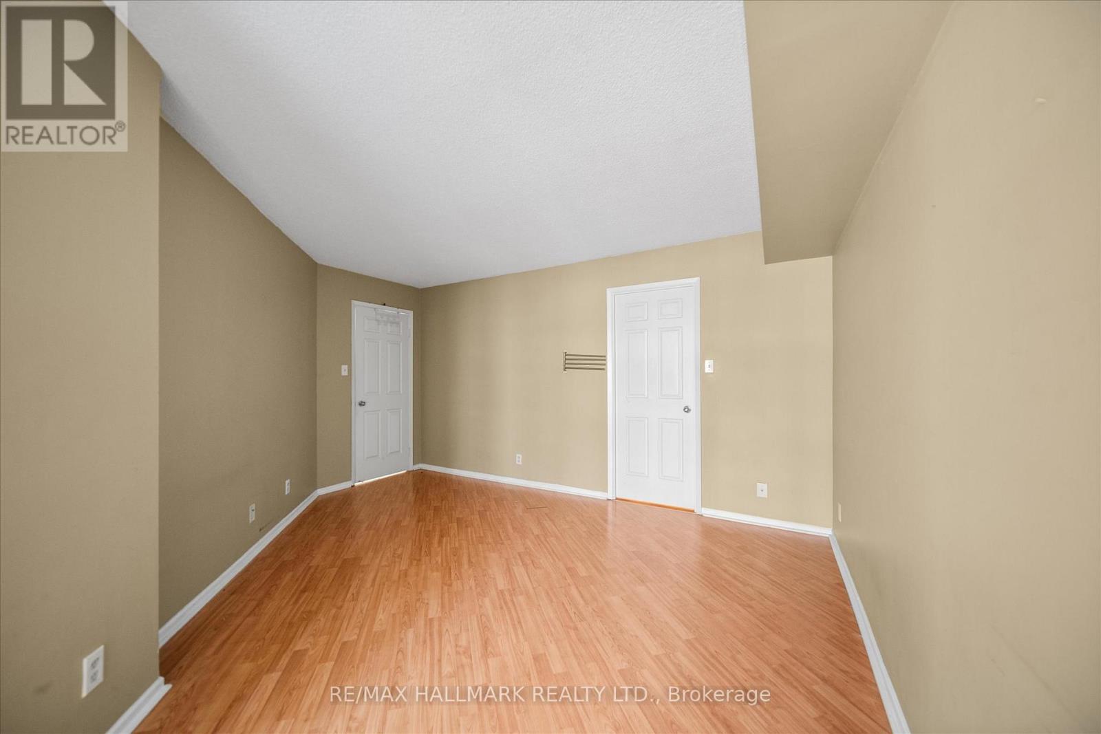 703 - 717 Bay Street, Toronto (Bay Street Corridor), Ontario  M5G 2J9 - Photo 20 - C12476160
