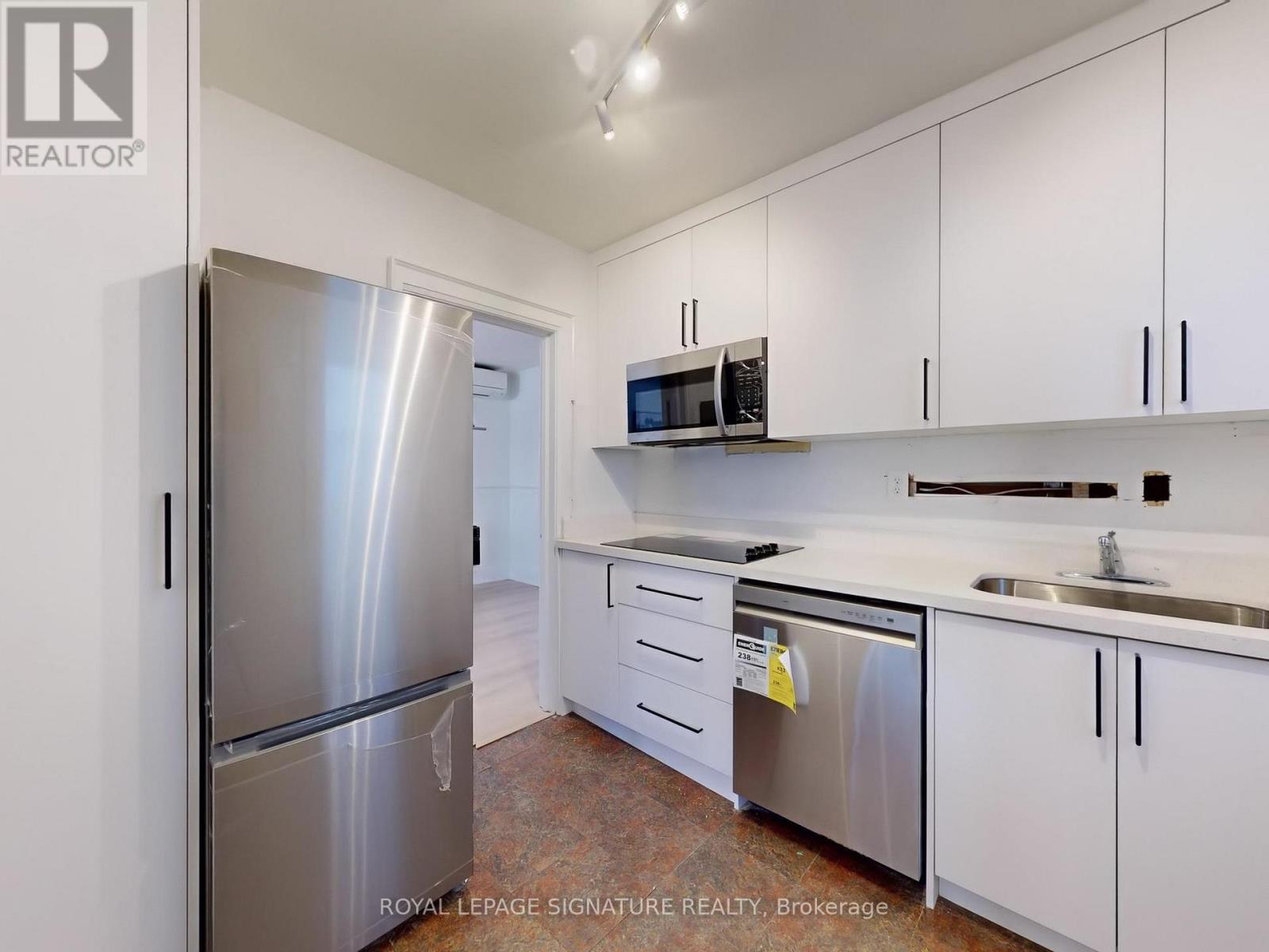 55 Banff Road, Toronto (Mount Pleasant East), Ontario  M4S 2V6 - Photo 12 - C12476183