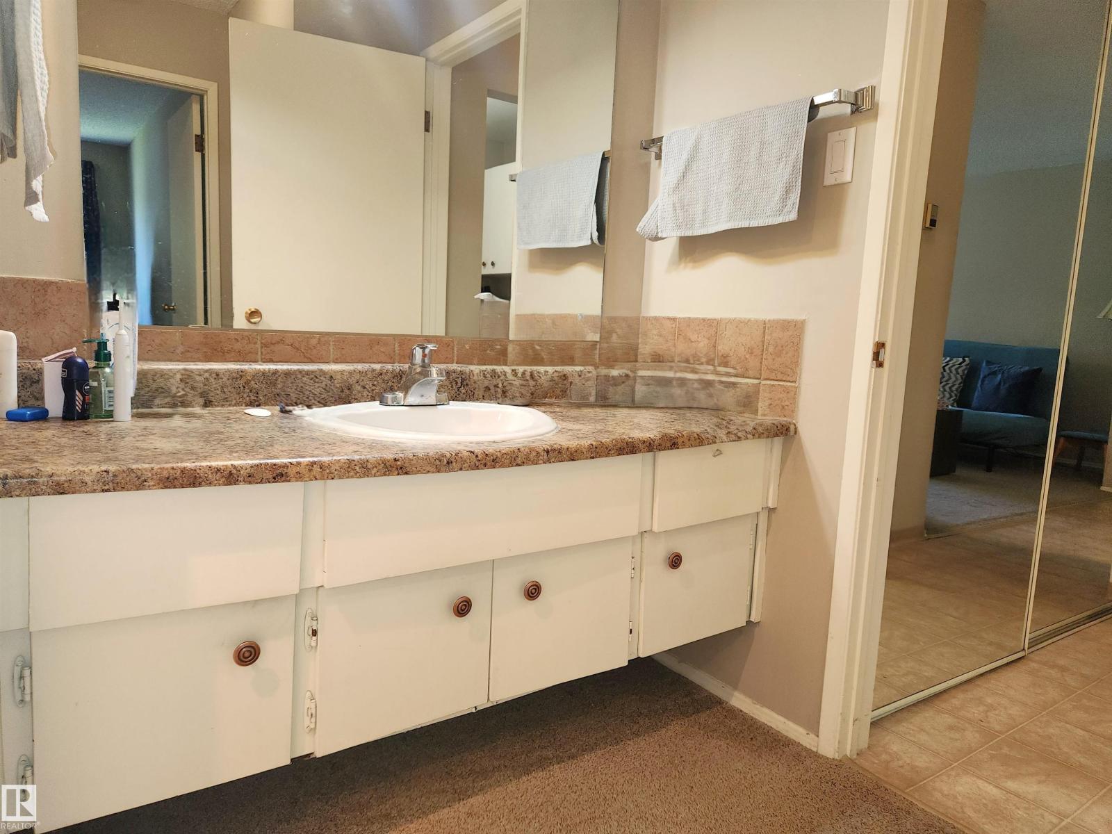 #224 5125 Riverbend Rd Nw, Edmonton, Alberta  T6H 5K5 - Photo 7 - E4463055