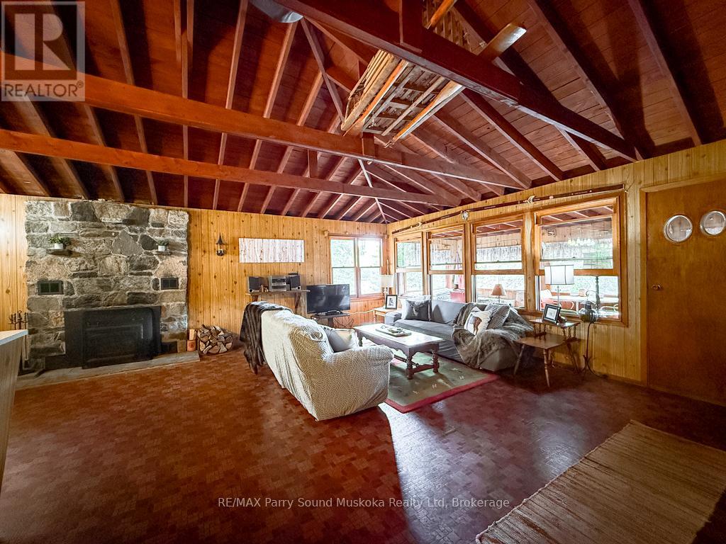 20 Golden Horseshoe Lane, Whitestone, Ontario  P0A 1G0 - Photo 18 - X12053152