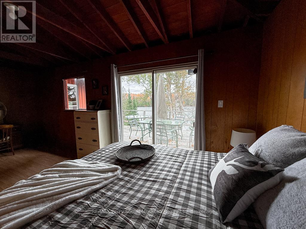 20 Golden Horseshoe Lane, Whitestone, Ontario  P0A 1G0 - Photo 37 - X12053152