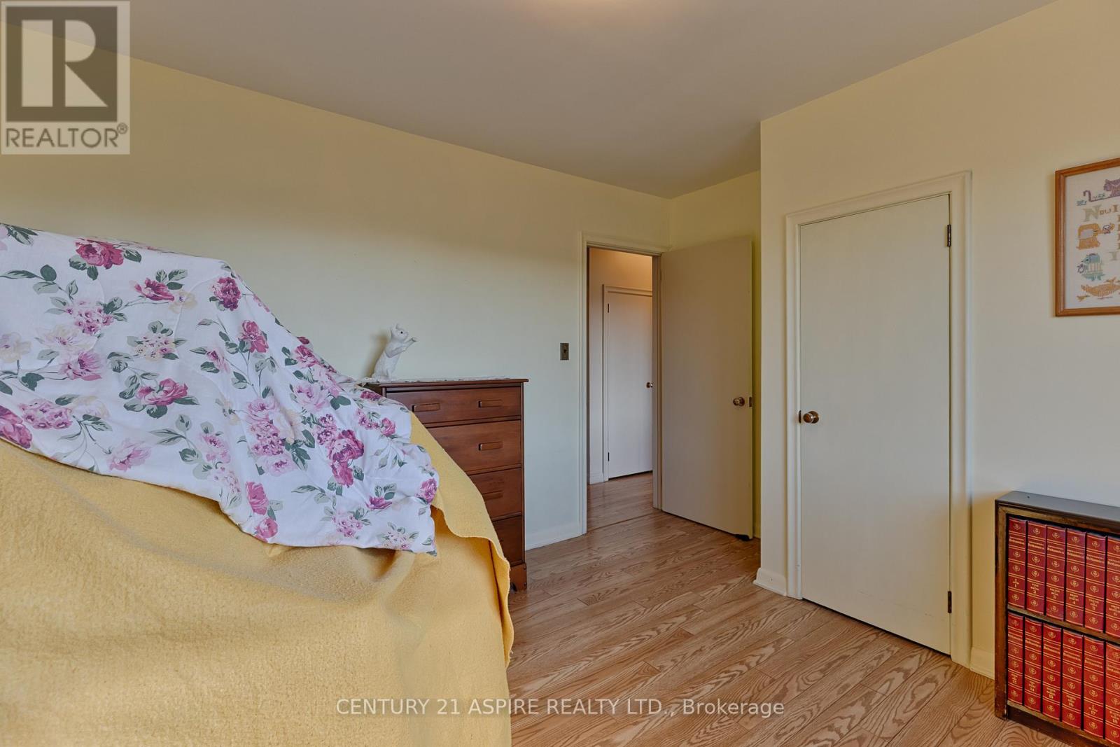 553 Champlain Street, Pembroke, Ontario  K8A 2W6 - Photo 24 - X12476275