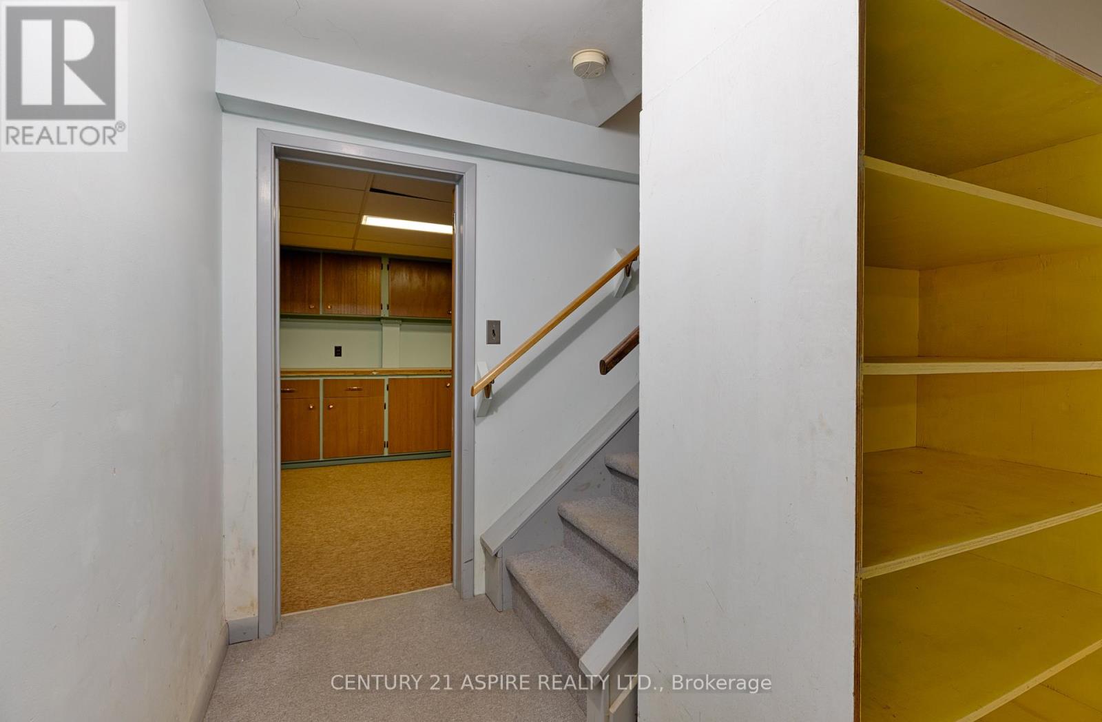 553 Champlain Street, Pembroke, Ontario  K8A 2W6 - Photo 28 - X12476275