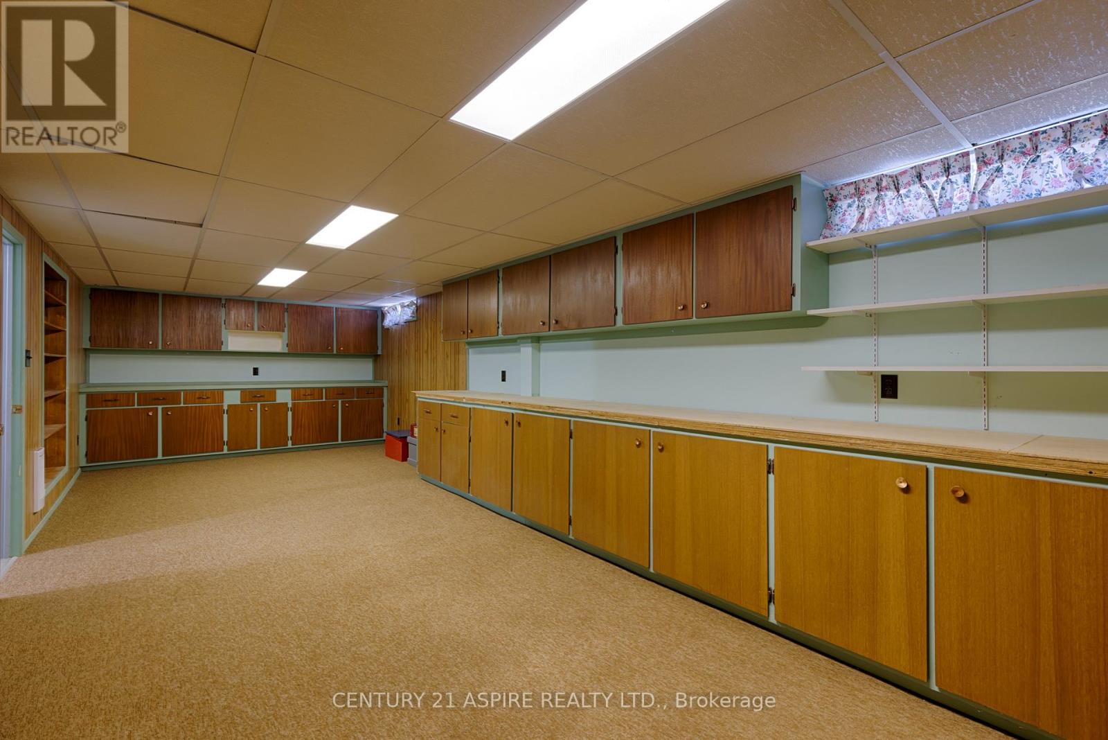 553 Champlain Street, Pembroke, Ontario  K8A 2W6 - Photo 32 - X12476275